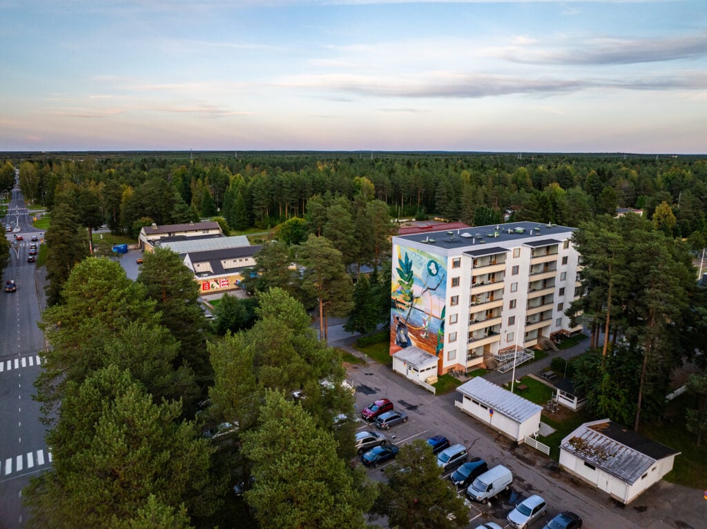 Vuoden 2024 Oulu2026-seinämaalaus sijaitsee Myllyojalla. Kuva: Toni Pallari