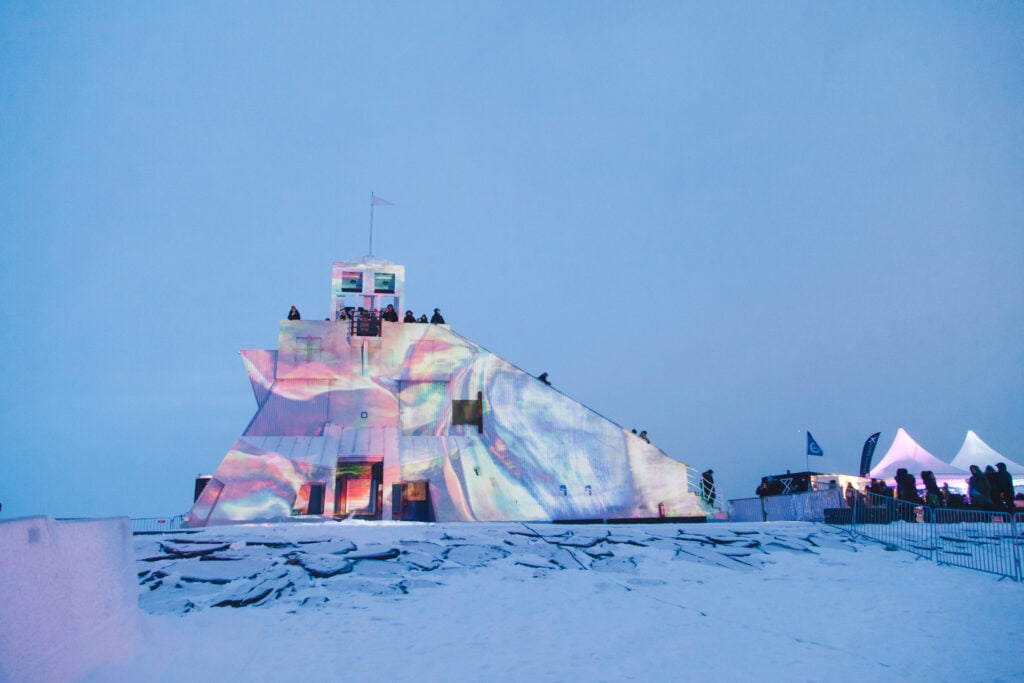 Frozen People festivaali Oulun Nallikarissa.