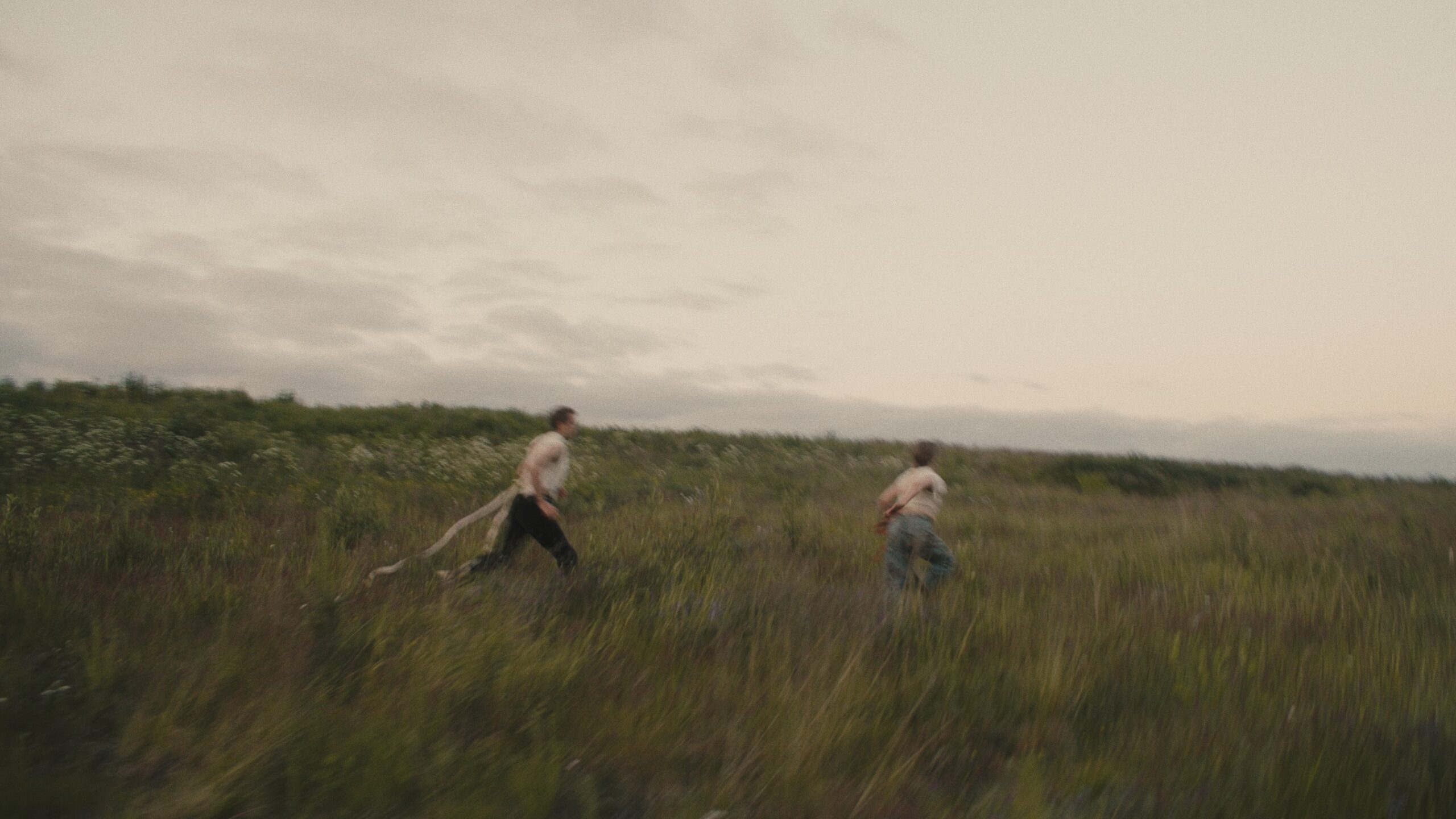 Tanssielokuva Avalanche. Kuva: Silja Tuovinen