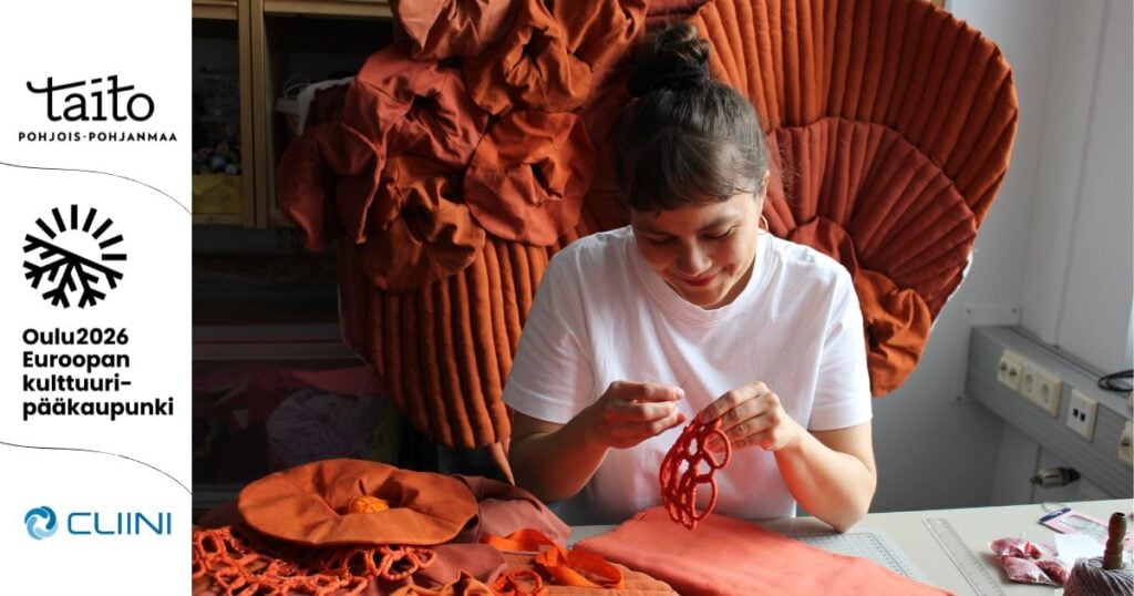 Sannu Vaarala, tekstiilitaiteilija.