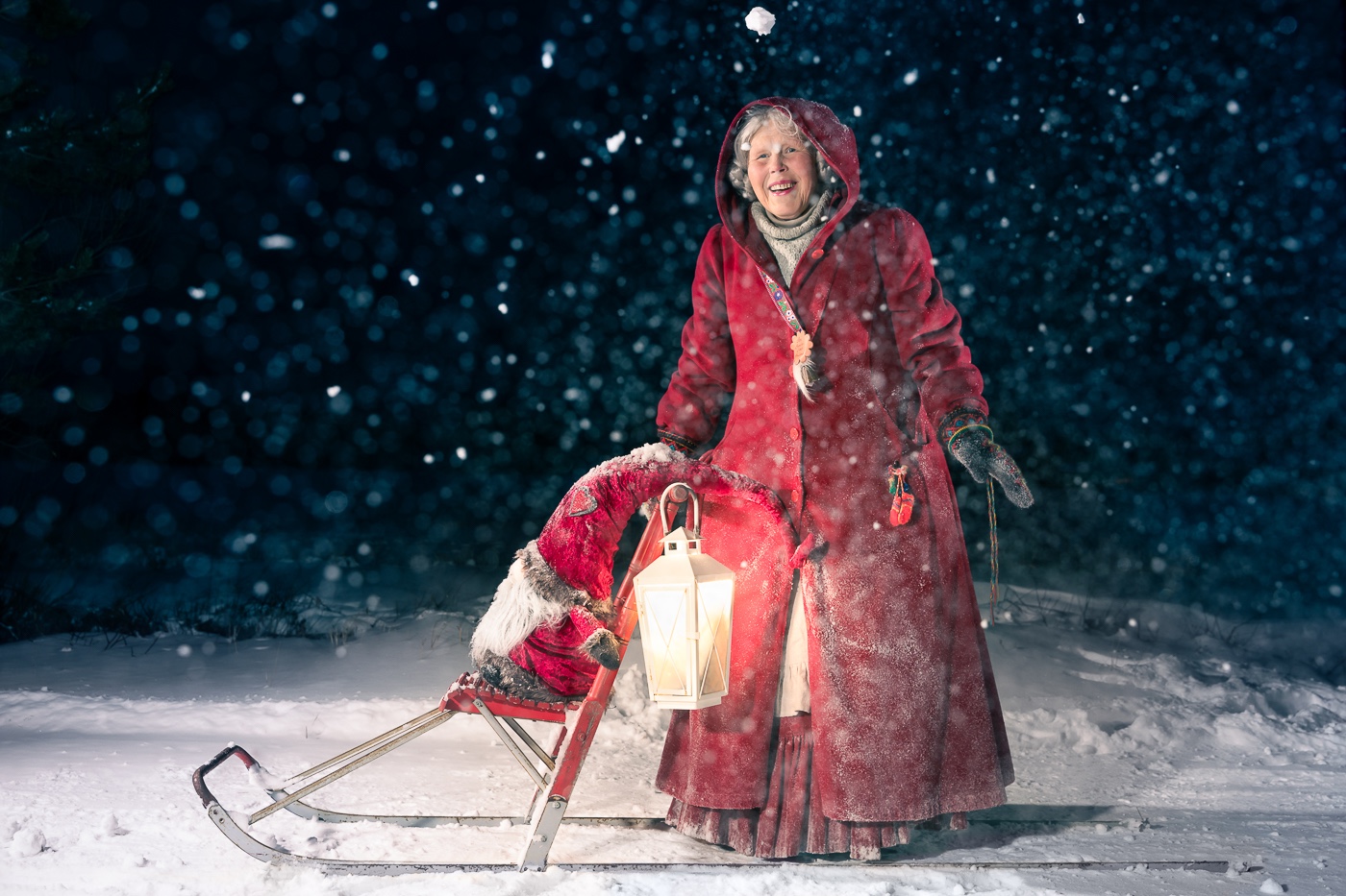 Ritva Rundgren on the yard of The House of Mrs. Santa Claus Finland. Photo Ester Van Dam
