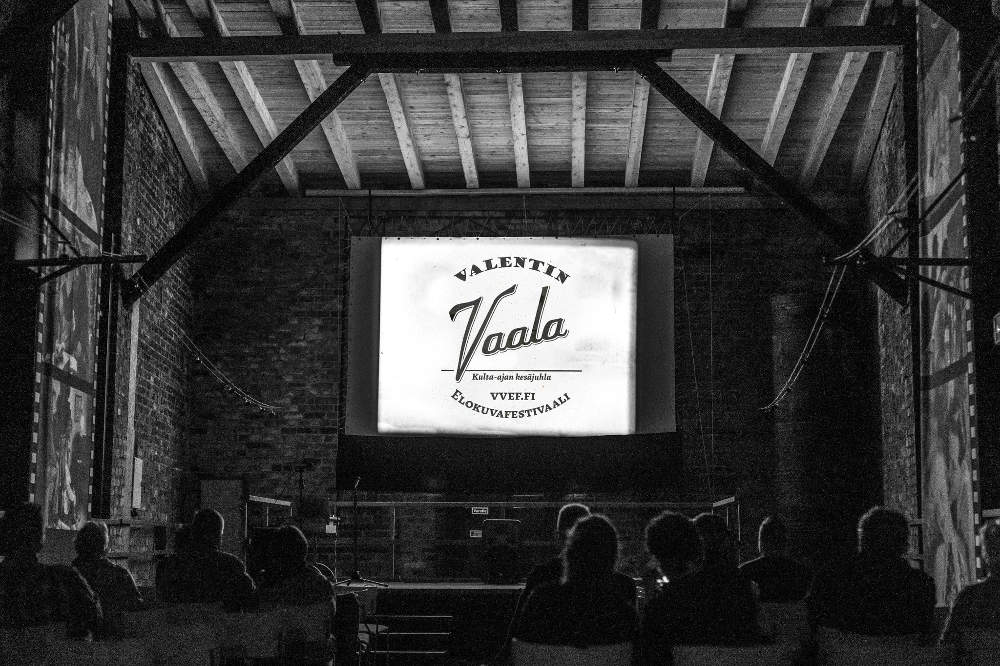 Vaalan elokuvafestivaalit Vaalan Veturitallilla. Kuva: Brandstein.