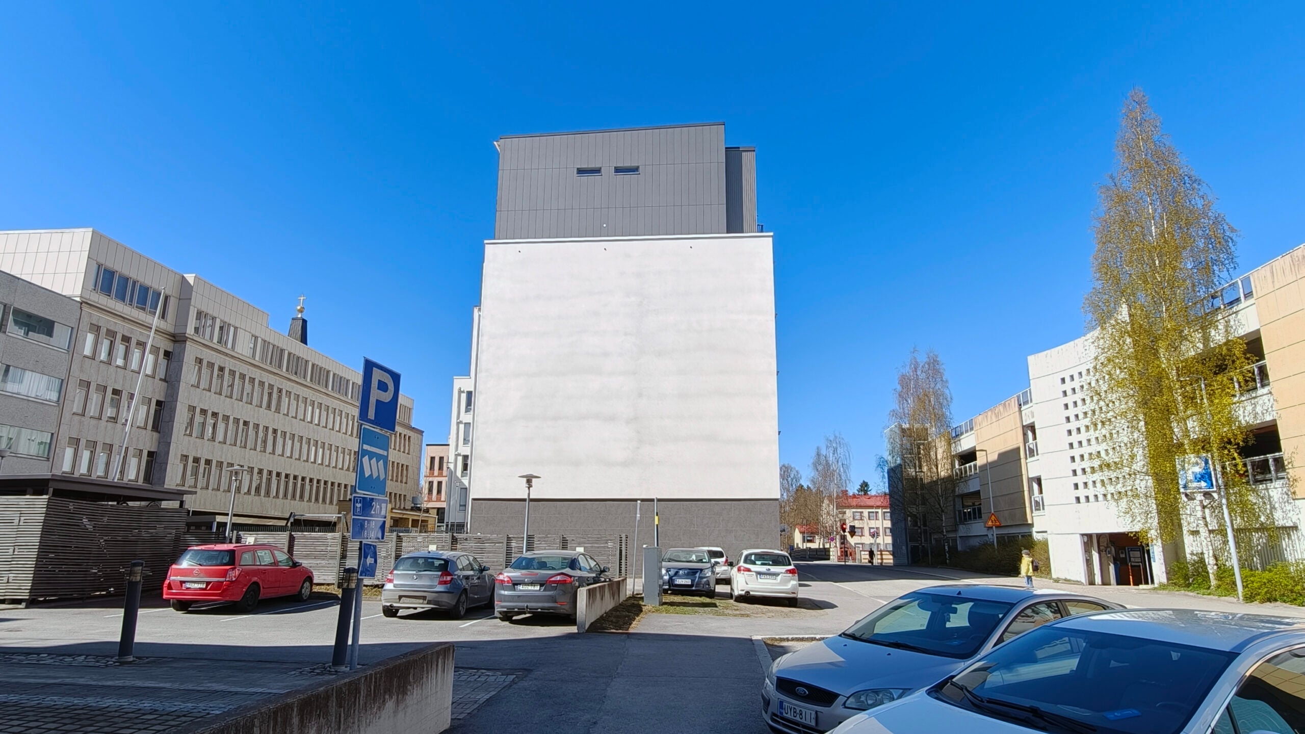 Viides Oulu2026-seinämaalaus valmistuu syyskuussa Oulun keskustaan. Kuva: Upeart