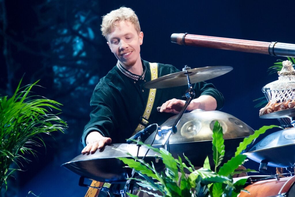 Julius Rantalan Matka luonnon rytmeihin -konsertti Kotilon Taidelauantaissa 19.9.2026 Kuvaaja: Saku Tiainen